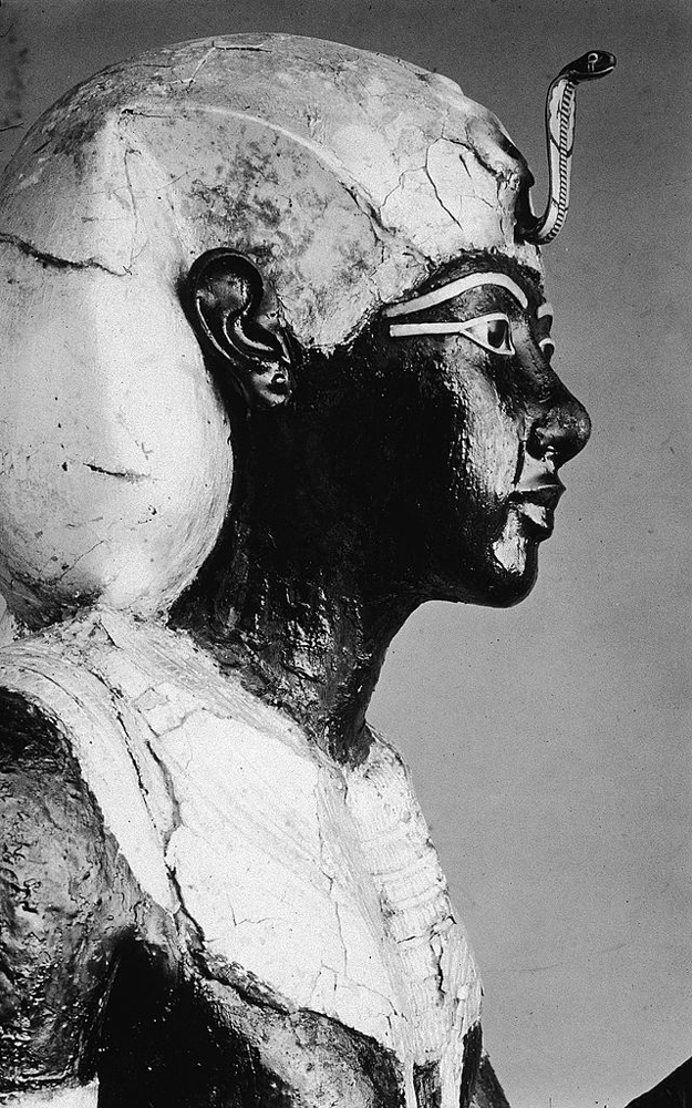 King Tut Statue - Egypt Tours Portal