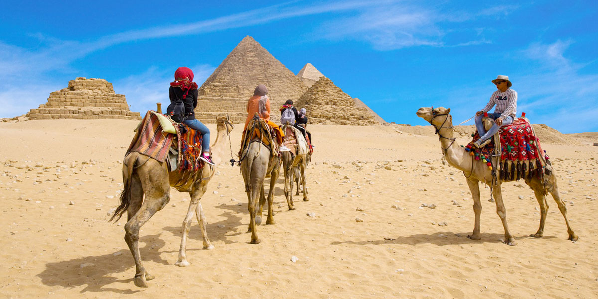 pyramids tour from soma bay - egypt tours portal