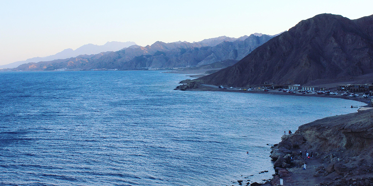 The Blue Lagoon of Dahab - Hiking in Egypt - Egypt Tours Portal