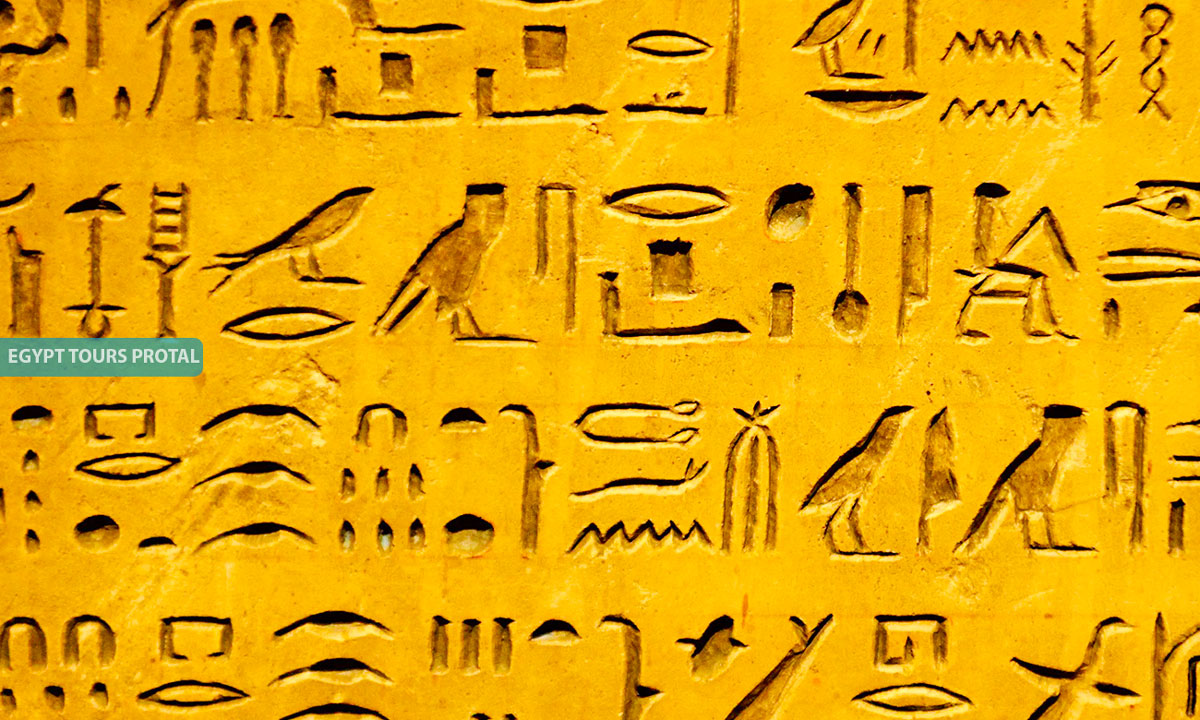 Hieroglyphics And Literature In Ancient Egypt Art - Egypt Tours Portal