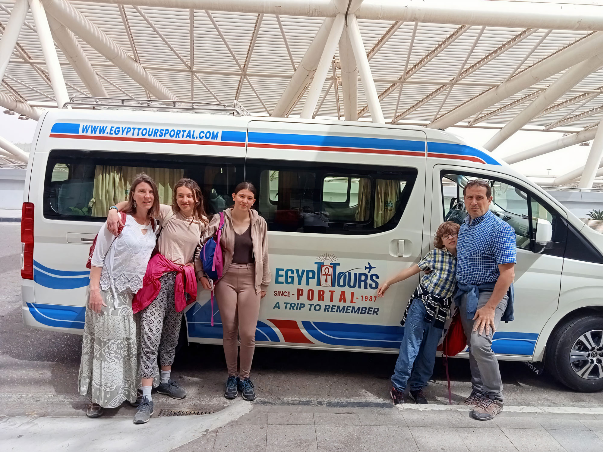 Cairo Airport Transfer to Cairo  Giza Hotel - Egypt Tours Portal