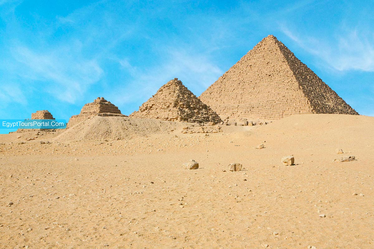 Content of the Menkaure Pyramid Complex - Egypt Tours Portal