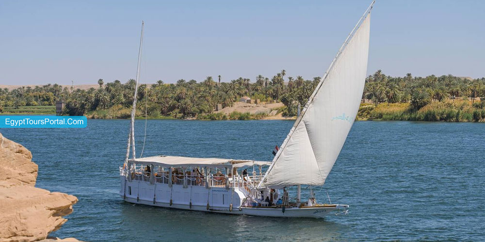 What is a Dahabiya Nile Cruise - Egypt Tours Portal