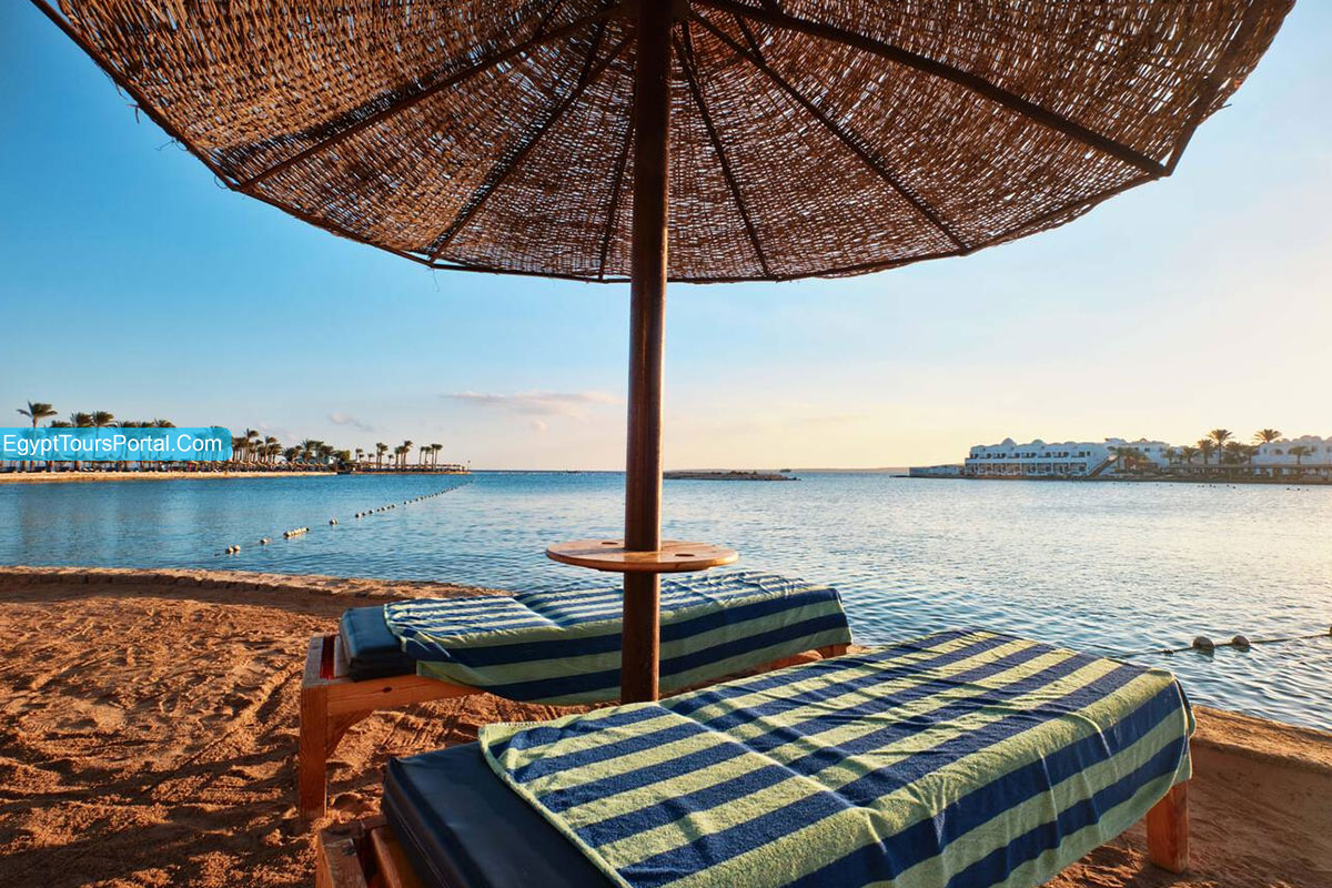 Hurghada Beach - How to Enjoy a Classic Holiday in Egypt - Egypt Tours Portal