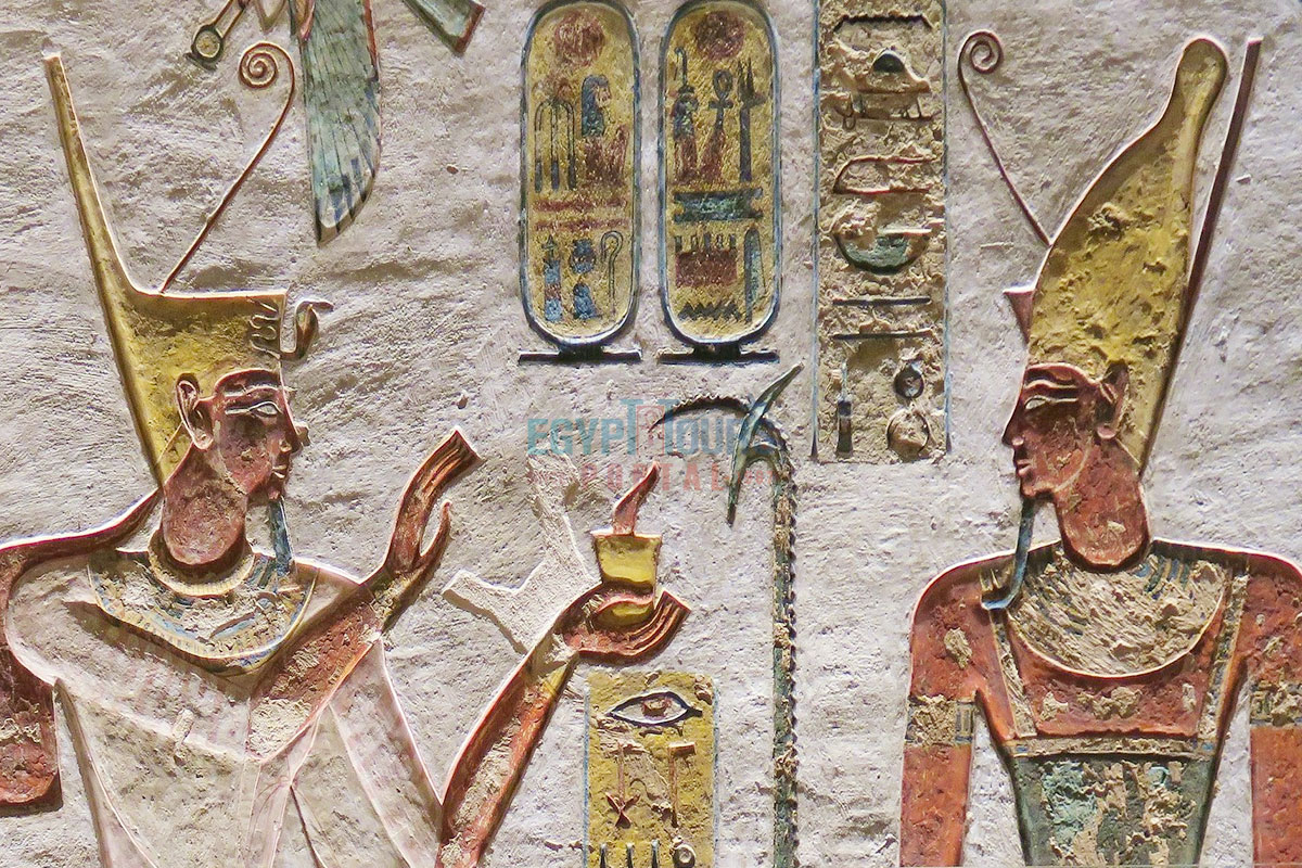 Ancient Egyptian Royal Eymbols - Egypt Tours Portal