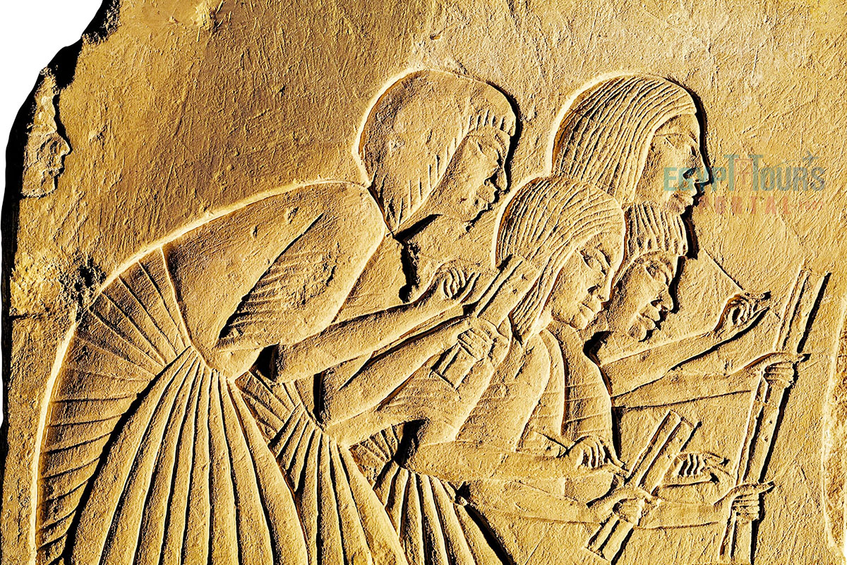 Ancient Egyptian Greetings and Social Etiquette - Egypt Tours Portal