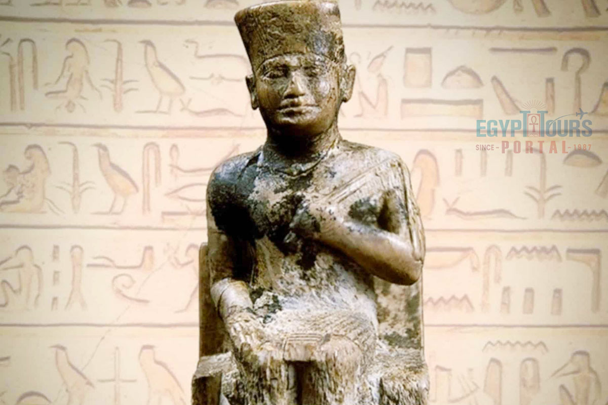 Pharaoh Khufu - Egypt Tours Portal