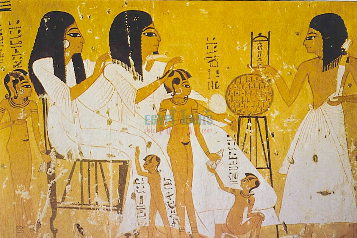 Ancient Egyptian Clothes of the New Kingdom of Ancient Egypt - Egypt Tours Portal