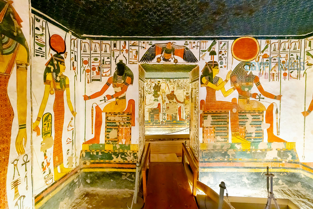 Architecture and Size of the Valley of the Queens - Egypt Tours Portal