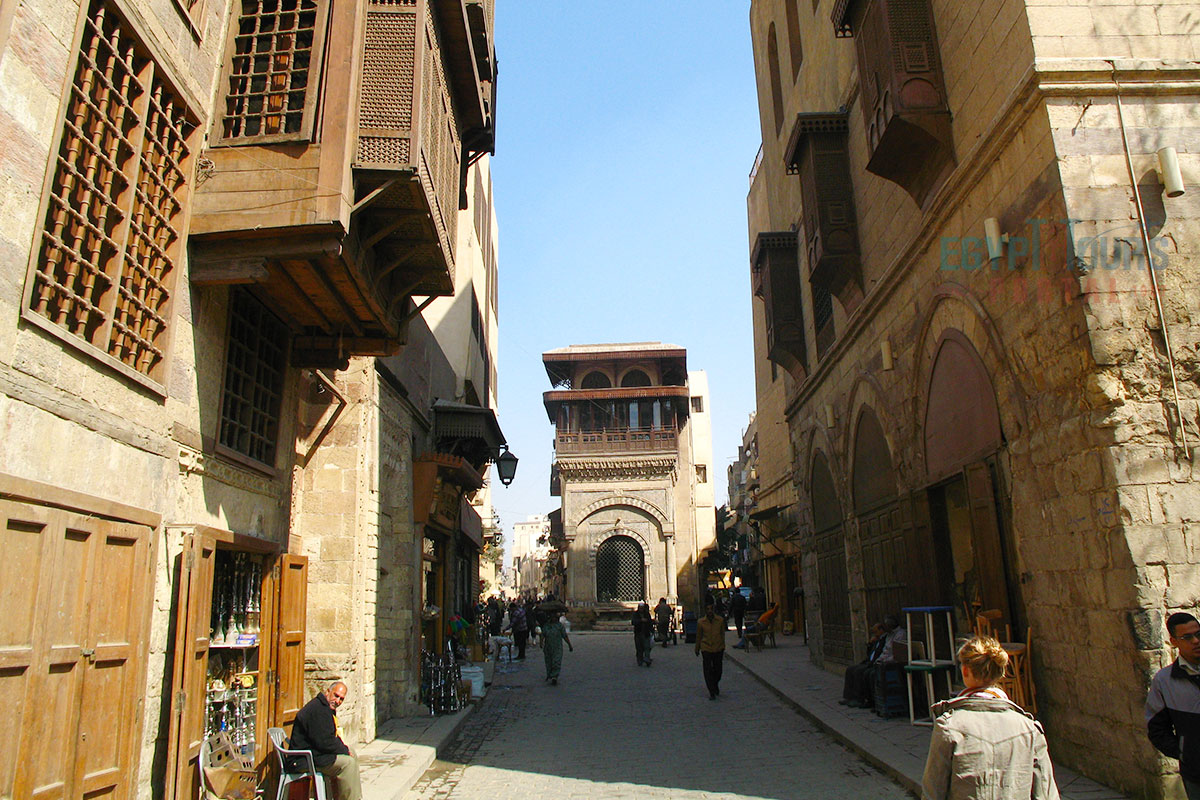 Rehabilitation Project of Muizz Street - Egypt Tours Portal