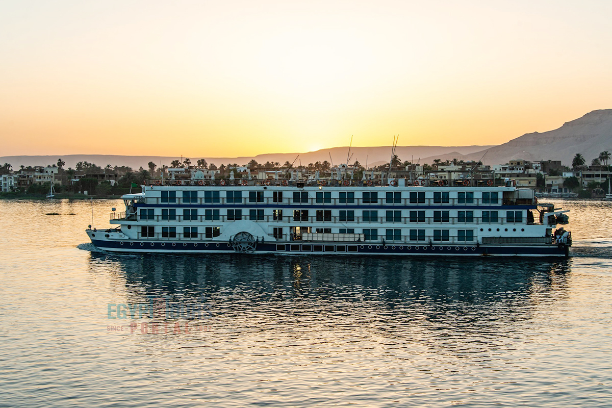 Motorship Nile Cruises - Egypt Tours Portal